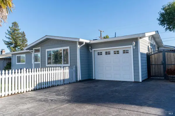 103 Thompson AVE