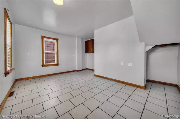 59 E Pleasant Street, River Rouge, MI 48218