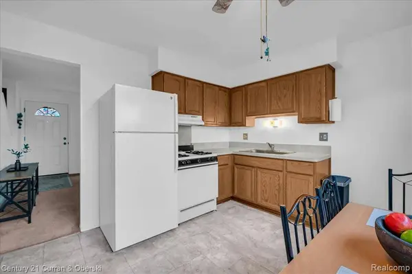 23505 Baker Street, Taylor, MI 48180