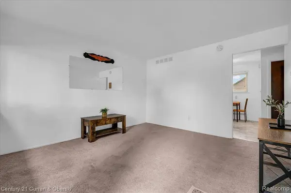 23505 Baker Street, Taylor, MI 48180