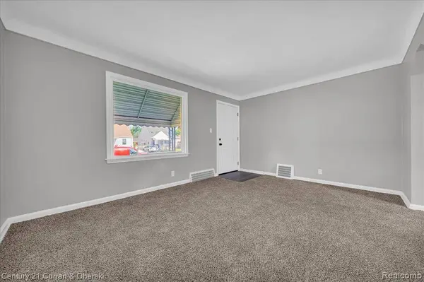 19124 Harman Street, Melvindale, MI 48122