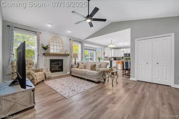 21150 Bryce Court, Brownstown Twp, MI 48174