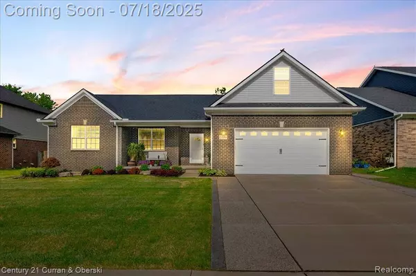 21150 Bryce Court, Brownstown Twp, MI 48174