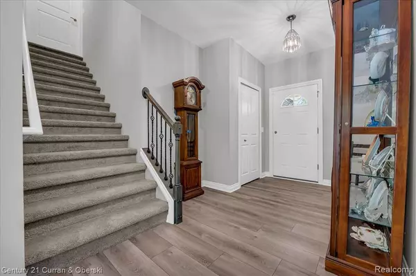 21150 Bryce Court, Brownstown Twp, MI 48174