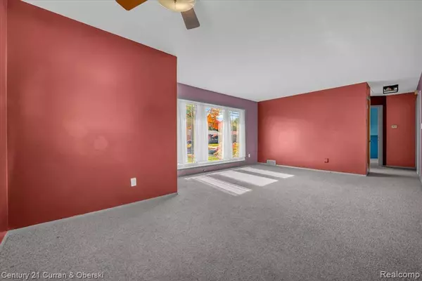 25048 Filmore Street, Taylor, MI 48180