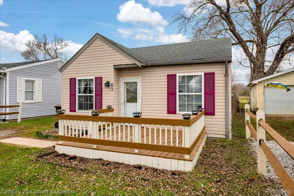 63 Kessler ST, Frenchtown Township, MI 48162