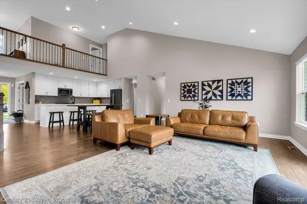 27070 Celtic DR, Flatrockcity_wayne, MI 48134