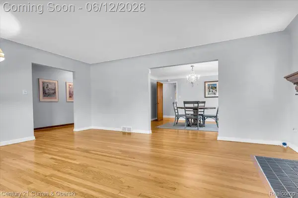 20123 Lauder ST, Detroit, MI 48235