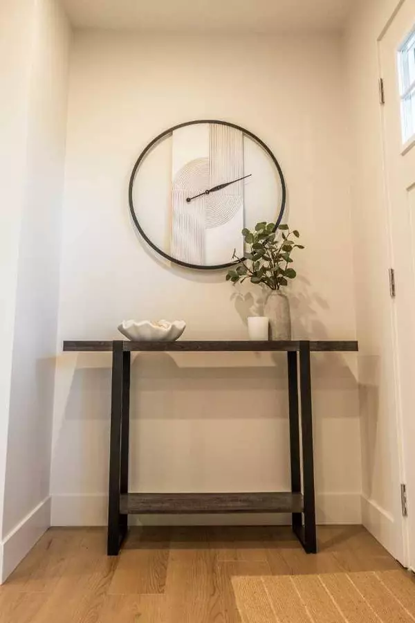 15 Hoover PL Southwest, Calgary, AB t2v 3g5