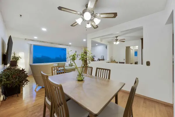 7035 Huntercrest RD NW, Calgary, AB T2K 4J9
