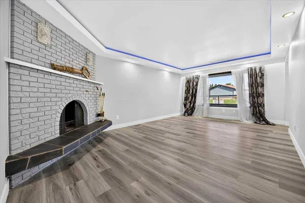 126 Marbrooke CIR NE, Calgary, AB T2A 2W6