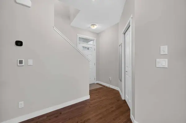 479 Nolan Hill DR NW, Calgary, AB T3R 0S9