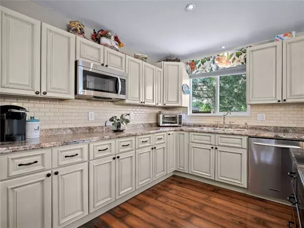 512 Crawford LN, Palisade, CO 81526