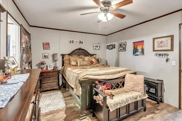 189 Terry LN, Mcloud, OK 74801