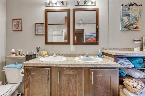 189 Terry LN, Mcloud, OK 74801
