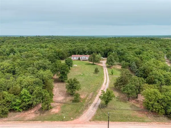 332228 E Oak Hill DR, Wellston, OK 74881