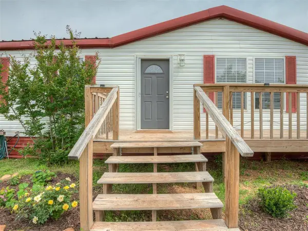 332228 E Oak Hill DR, Wellston, OK 74881