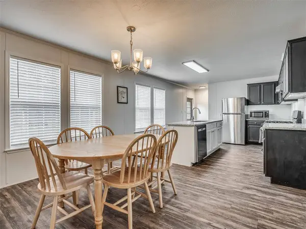 332228 E Oak Hill DR, Wellston, OK 74881