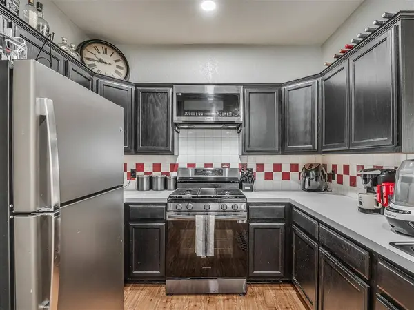 12317 NW 3rd ST, Yukon, OK 73099