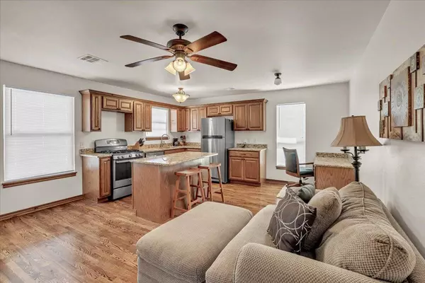 1118 NW 13th St Okc, Ok 73106,