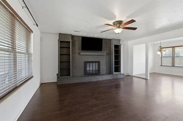 1525 Vulcan CIR, Edmond, OK 73003