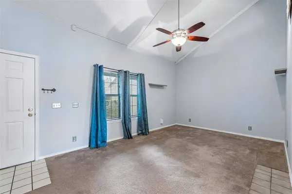 11140 Stratford DR #606, Oklahoma City, OK 73120
