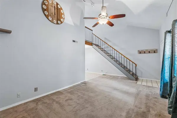 11140 Stratford DR #606, Oklahoma City, OK 73120