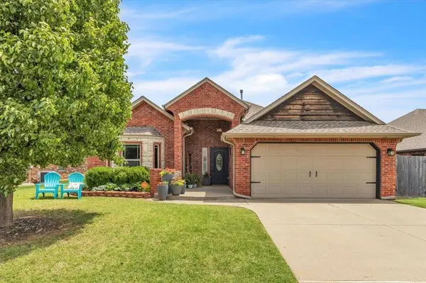 2312 Wayne Cutt AVE, Yukon, OK 73099