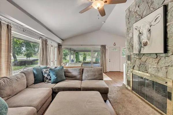 417 Garth Brooks BLVD, Yukon, OK 73099