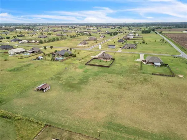 2909 Farm DR, El Reno, OK 73036