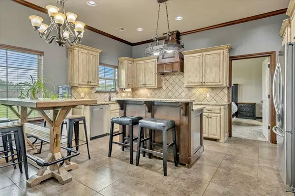 2909 Farm DR, El Reno, OK 73036