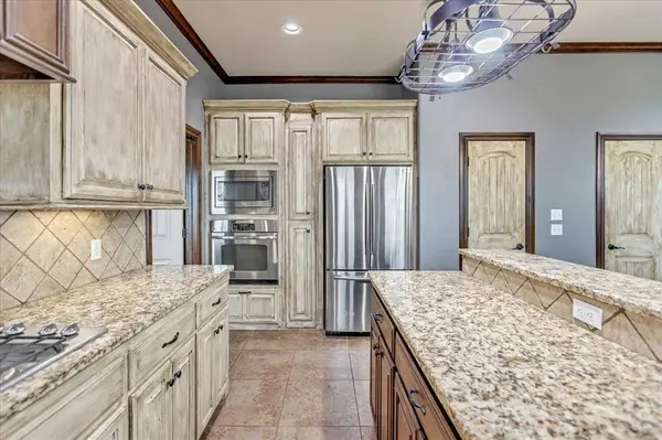 2909 Farm DR, El Reno, OK 73036