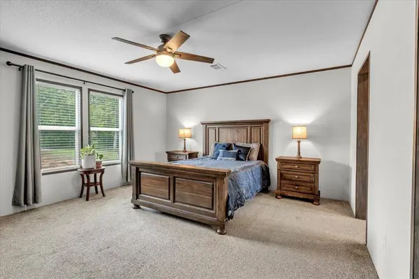 25386 Patterson RD, Tecumseh, OK 74873