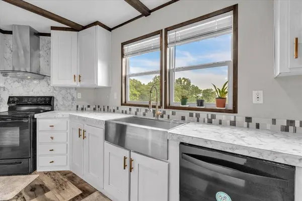 25386 Patterson RD, Tecumseh, OK 74873