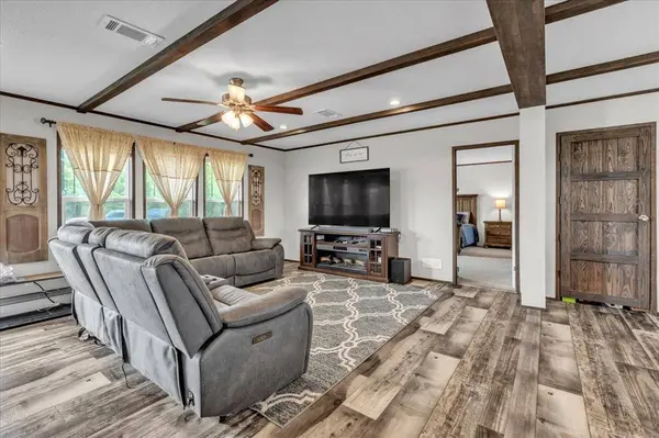 25386 Patterson RD, Tecumseh, OK 74873