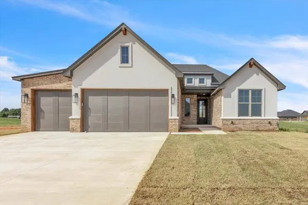 1657 Autumn Ln CT, Newcastle, OK 73065