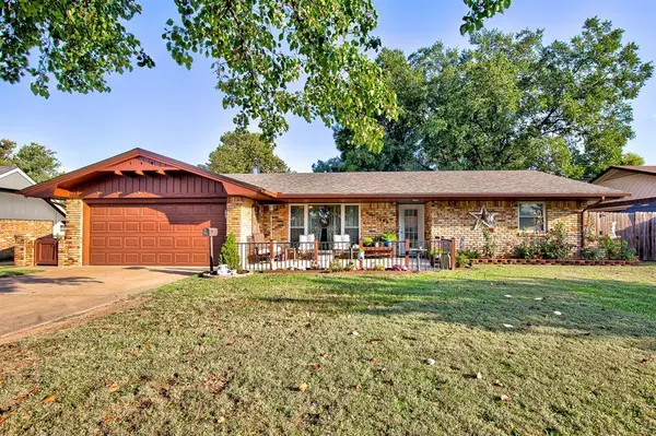 1906 Seneca AVE, Enid, OK 73703