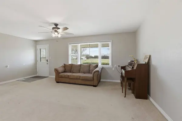33812 Lake RD, Shawnee, OK 74801