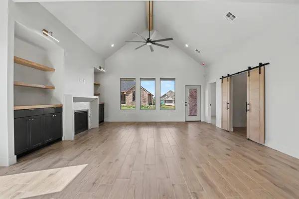 10349 SW 50th ST, Mustang, OK 73064
