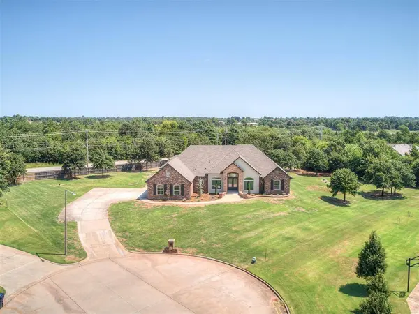 4500 Mary Ann CIR, Oklahoma City, OK 73150