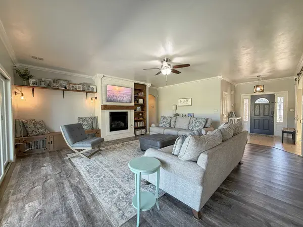 429 Winter Rose Ter, Byng, OK 74820-4431