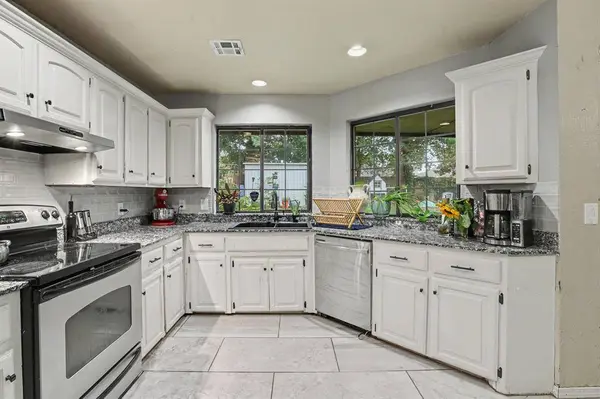9920 Fox Fair, Midwest City, OK 73130