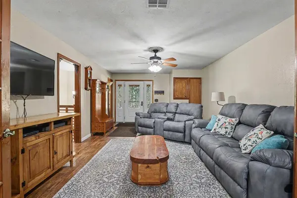 7208 S Triple X RD, Choctaw, OK 73020