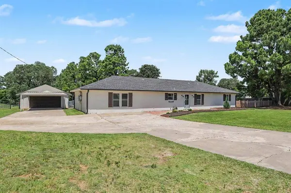 263 N Carolyn DR, Choctaw, OK 73020