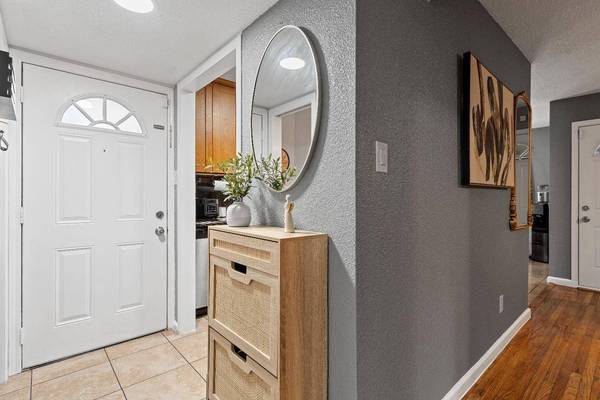 3720 Lowry DR, North Highlands, CA 95660