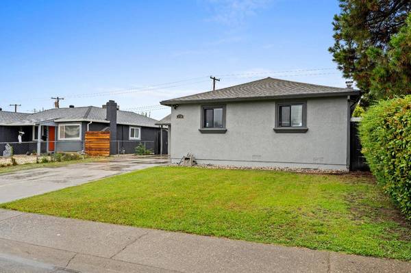 3720 Lowry DR, North Highlands, CA 95660