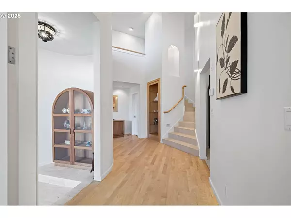 2683 CRESTA DE RUTA ST, Eugene, OR 97403