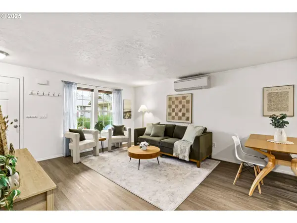 3031 HUMMINGBIRD LN, Eugene, OR 97405