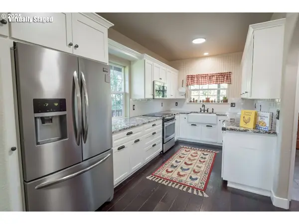 86104 SELLS VIEW DR, Eugene, OR 97402