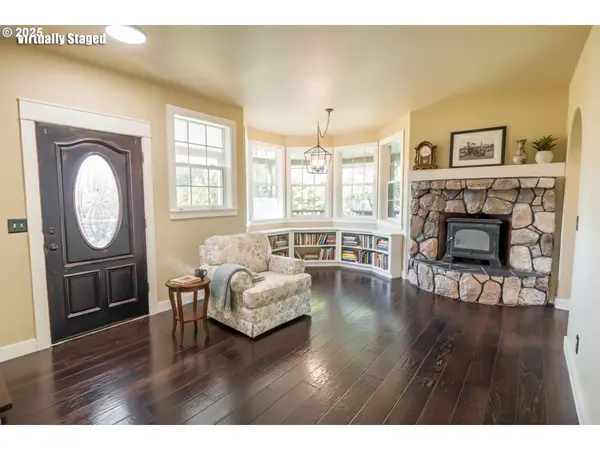 86104 SELLS VIEW DR, Eugene, OR 97402